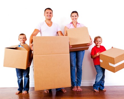 Customer completing a Barnet Storage booking agreement